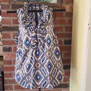 Sleevless slik button shirt